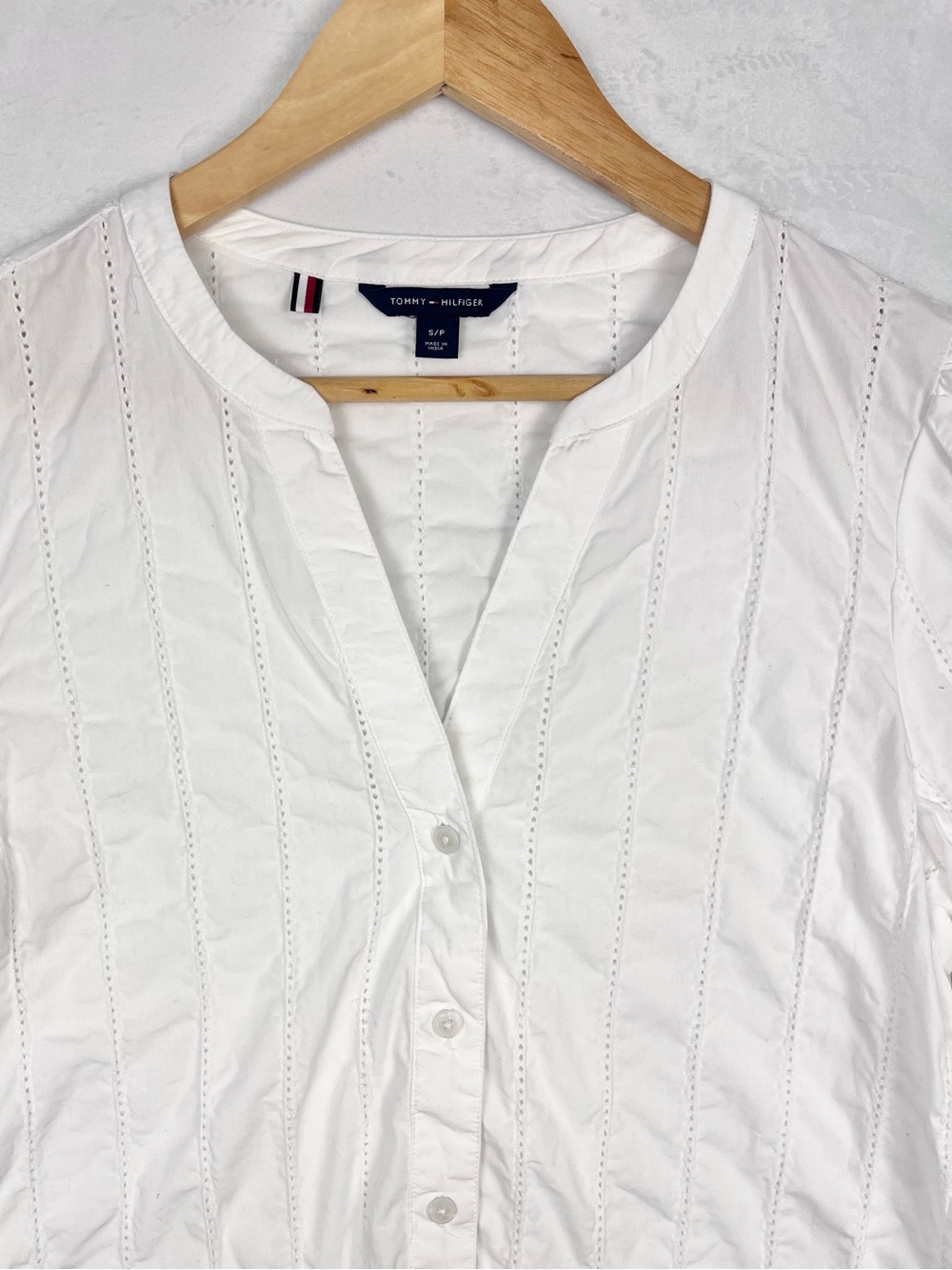 Tommy Hilfiger 100% Cotton Eyelet Stripe White Long Sleeve Blouse Size Small